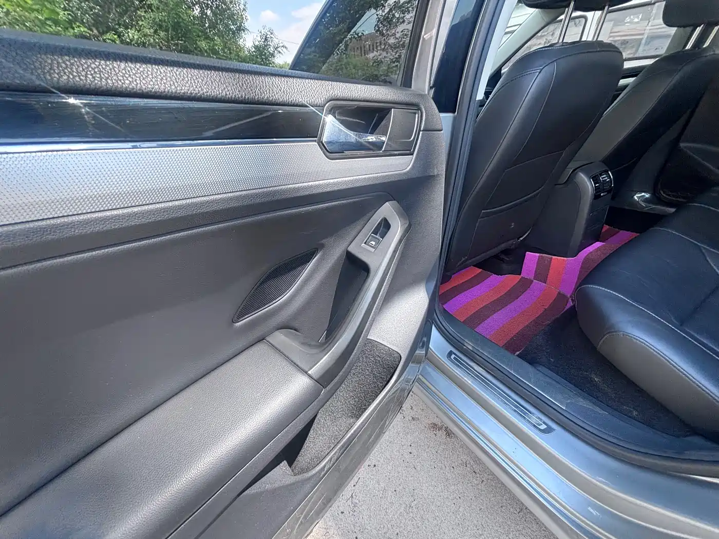 Volkswagen Sagitar 2018 1.6L Automatic Comfort фото 13