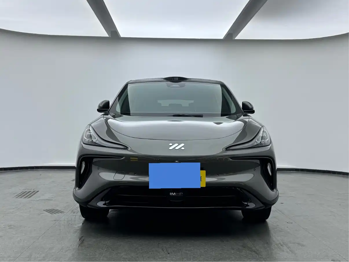 IM Motors IM LS6 2024 2023 Max Standard Edition