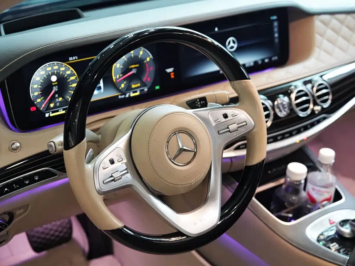 Mercedes-Benz Maybach S-Class 2018 Model S 680 фото 11