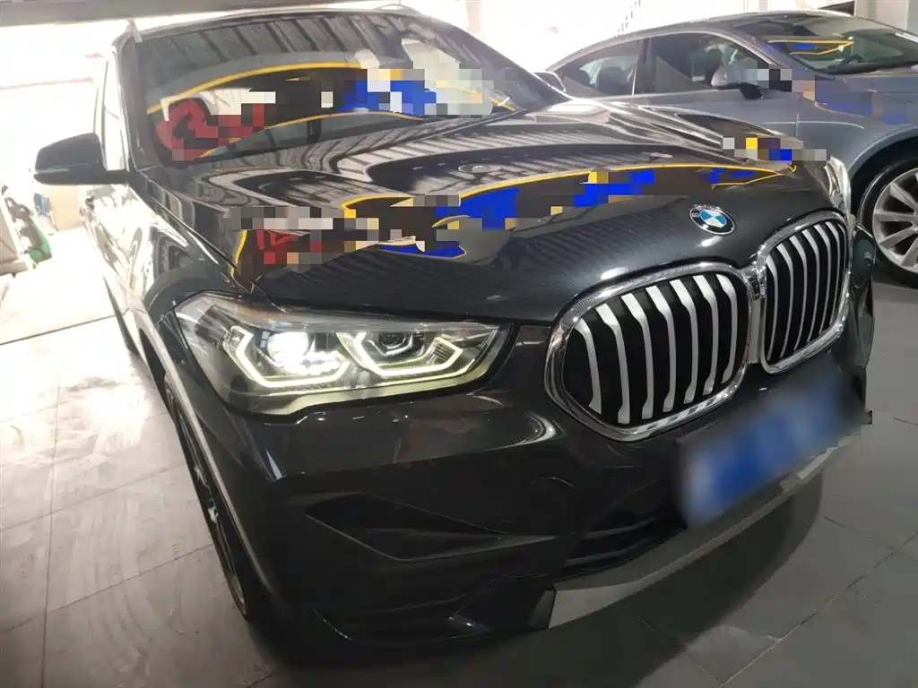 BMW X1 2021 sDrive25Li Leading фото 4