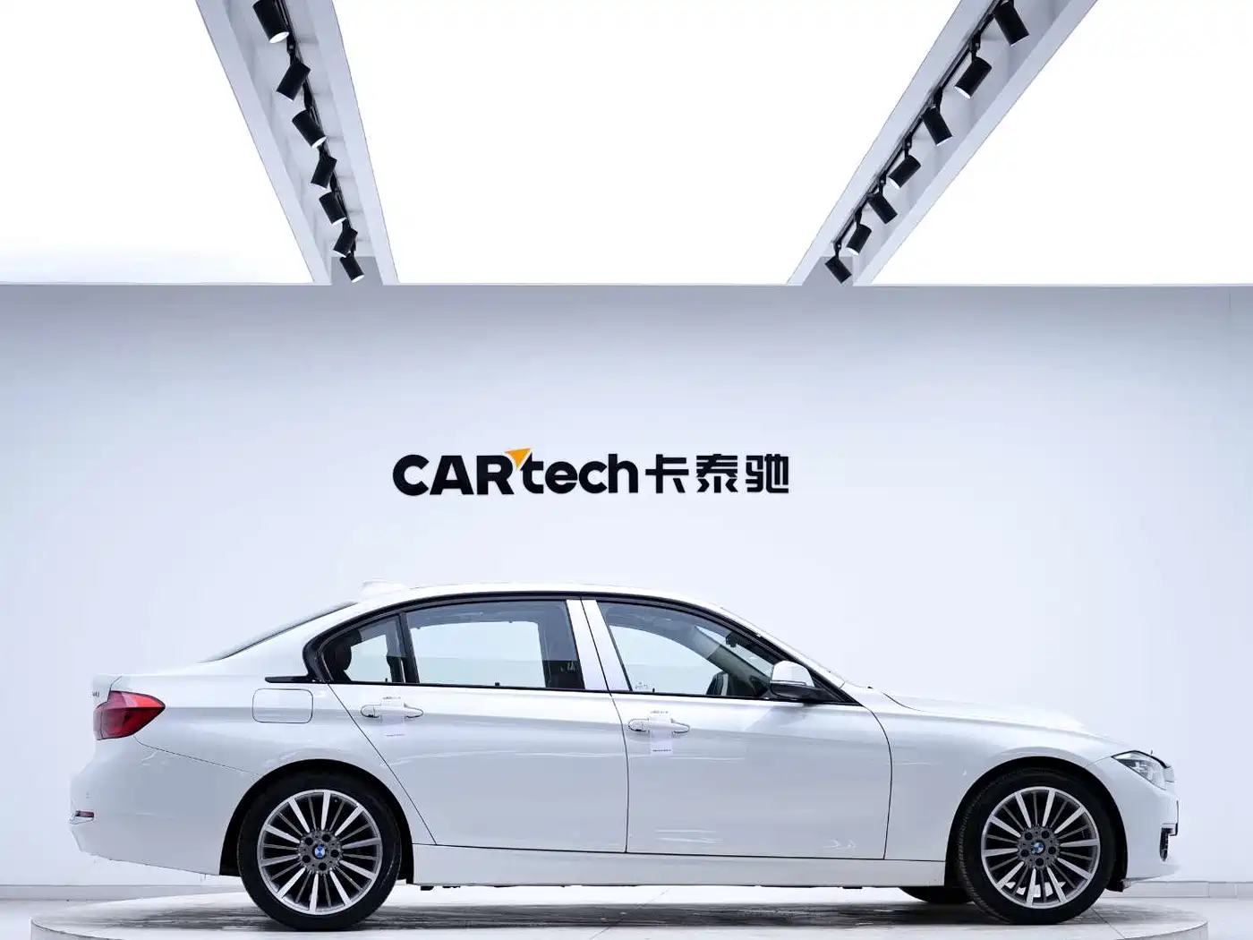 BMW 3 Series 2019 320Li Fashion Type фото 4