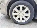 Фото 7 - Volkswagen Touran