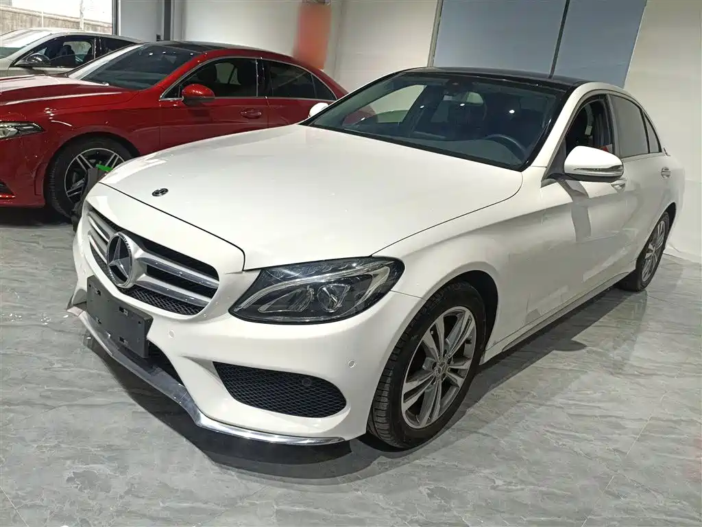 Mercedes-Benz C-Class 2017 Facelift C 200 L Sport Edition фото 2