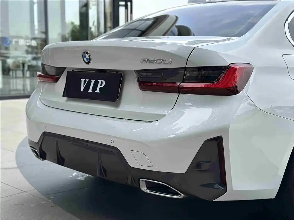 BMW 3 Series 2024 320Li M Sport Package фото 30