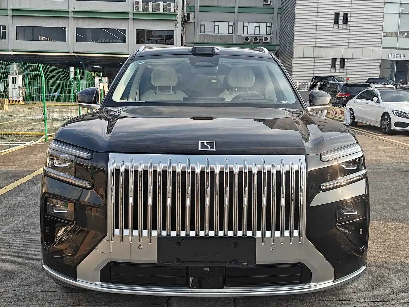 ZEEKR 8X 2026