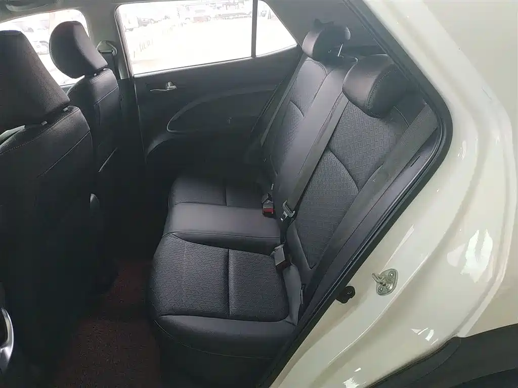 Kia KX1 2019 1.4L Automatic Fun Edition China V фото 17