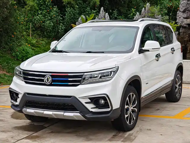  Dongfeng Fengxing Jingyi X5 2018 Lejoy Series 1.6L Manual Creative Edition