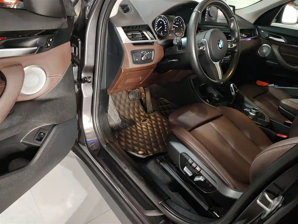 BMW X1 2021 sDrive25Li Leading фото 16