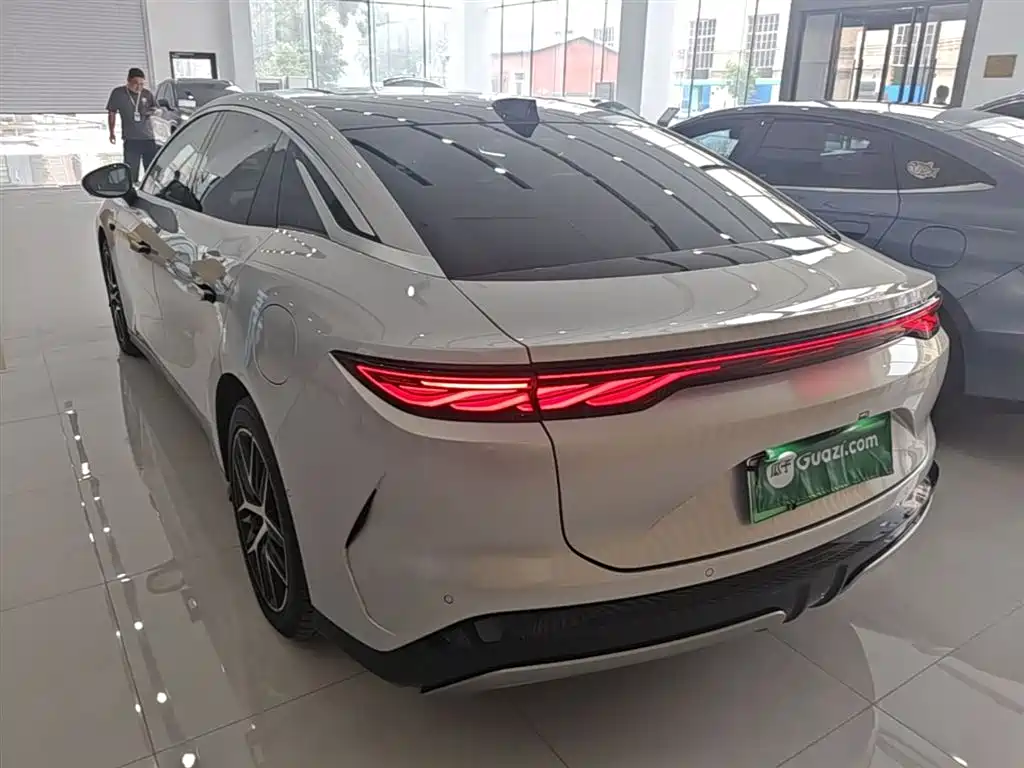 BYD Han L 2025 EV AWD LiDAR Flagship фото 5