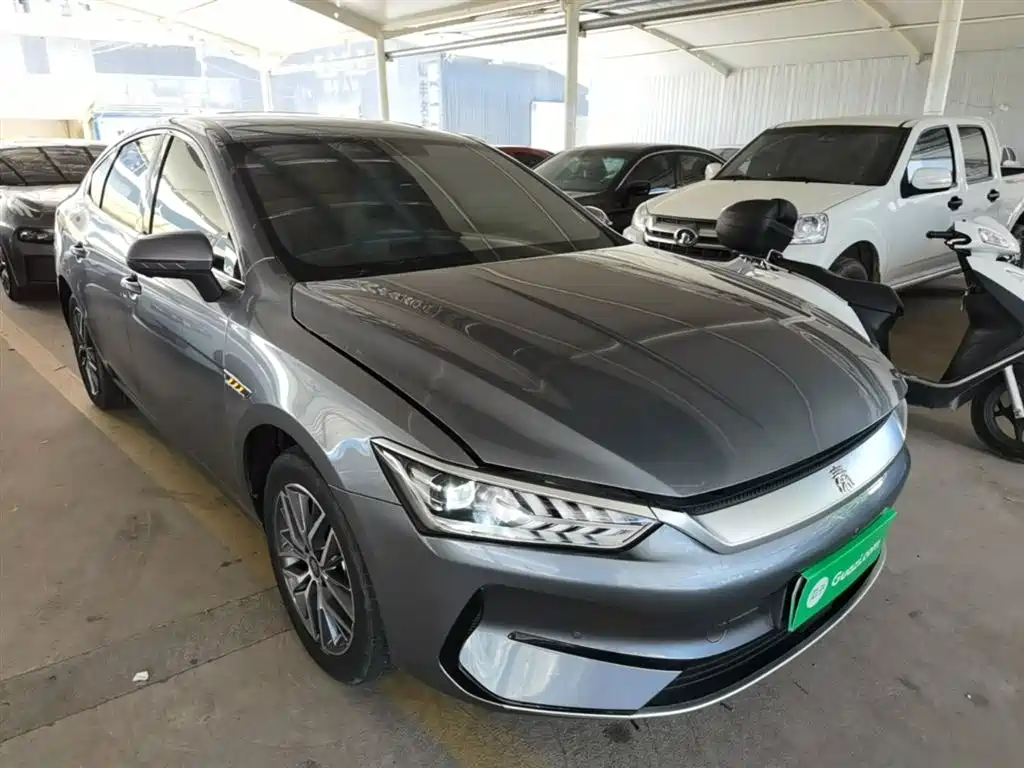 BYD Qin PLUS 2024 Glory Edition EV 420KM Surpass фото 4