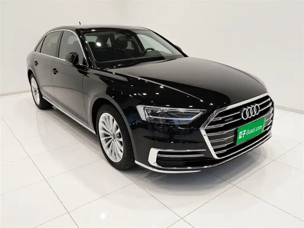 Audi A8 2018 A8L 55 TFSI quattro Launch Premium фото 4