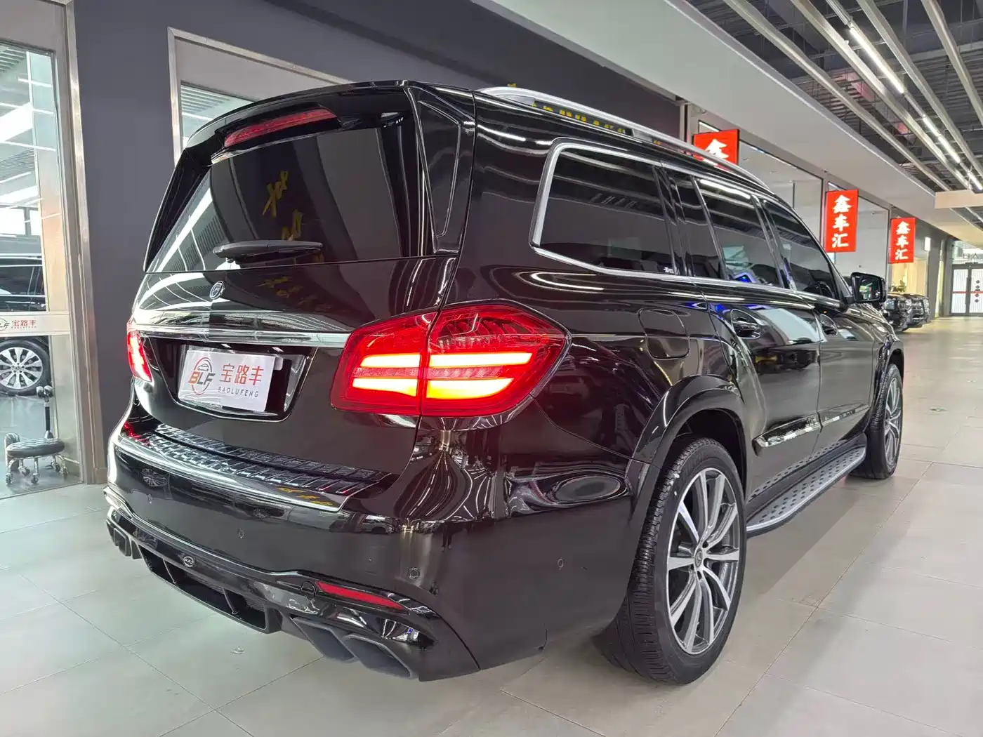 Mercedes-Benz GLS 2018 GLS 400 4MATIC Dynamic фото 16