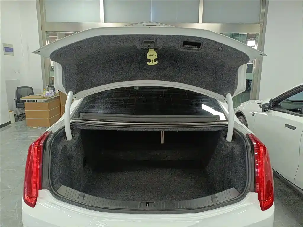 Cadillac XTS 2016 28T Elite фото 19