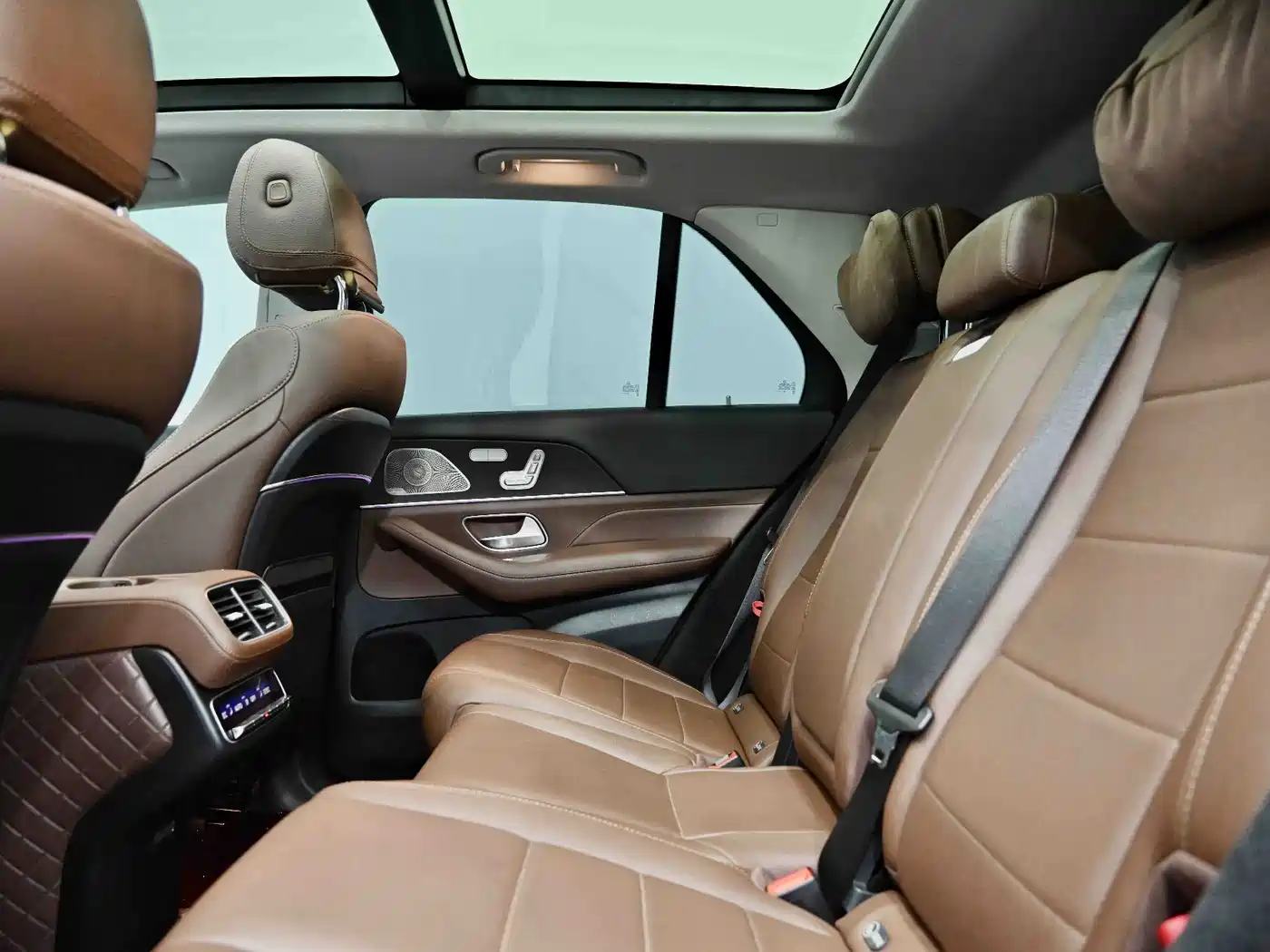 Mercedes-Benz GLE 2024 GLE 450 4MATIC Luxury фото 28