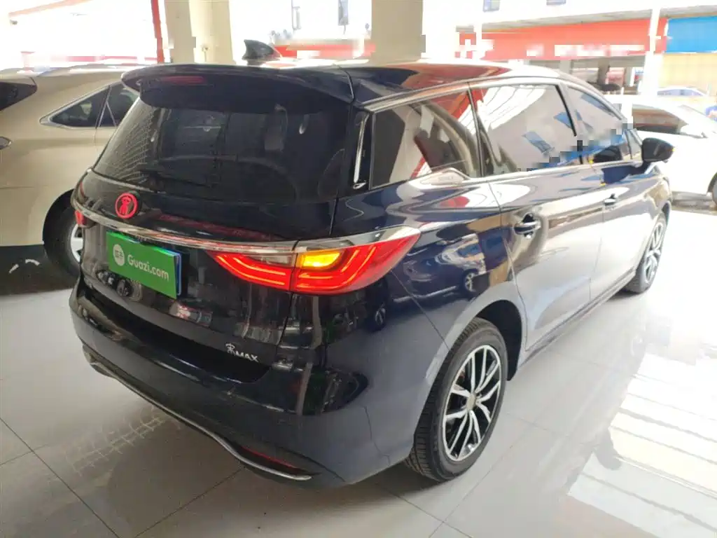BYD Song MAX 2017 1.5T Auto Smart Luxury 7-Seater фото 7