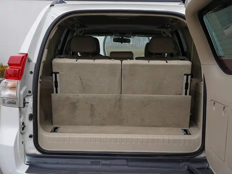 Toyota Prado 2010 4.0L Automatic TX-L фото 50