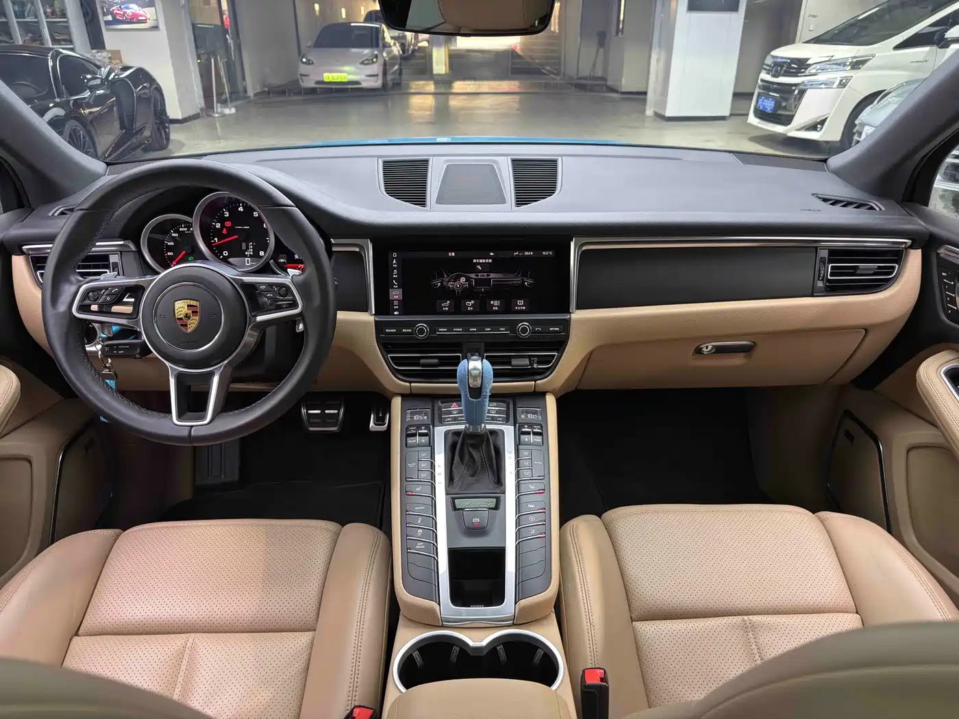 Porsche Macan 2021 Macan 2.0T фото 15