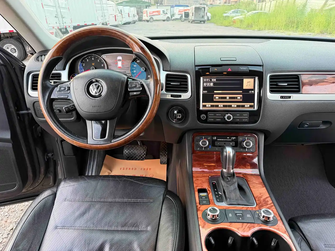 Volkswagen Touareg 2011 3.0TSI Comfort фото 10