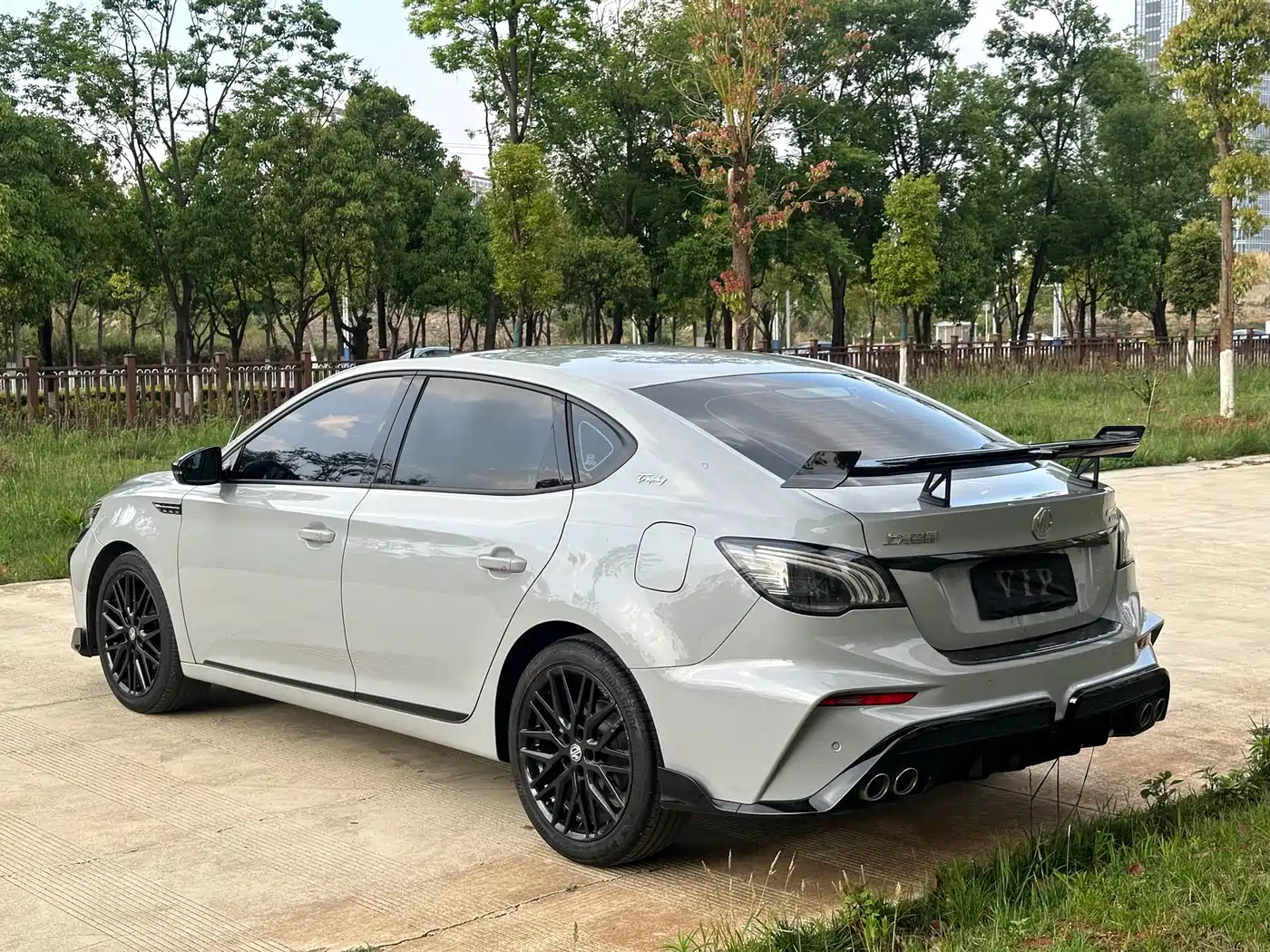 MG MG6 2025 2025 Model Year 1.5T XLINE Shark Hunter Edition