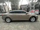 Фото 8 - Buick LaCrosse