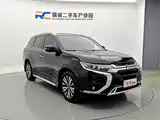 Фото 17 - Mitsubishi Outlander
