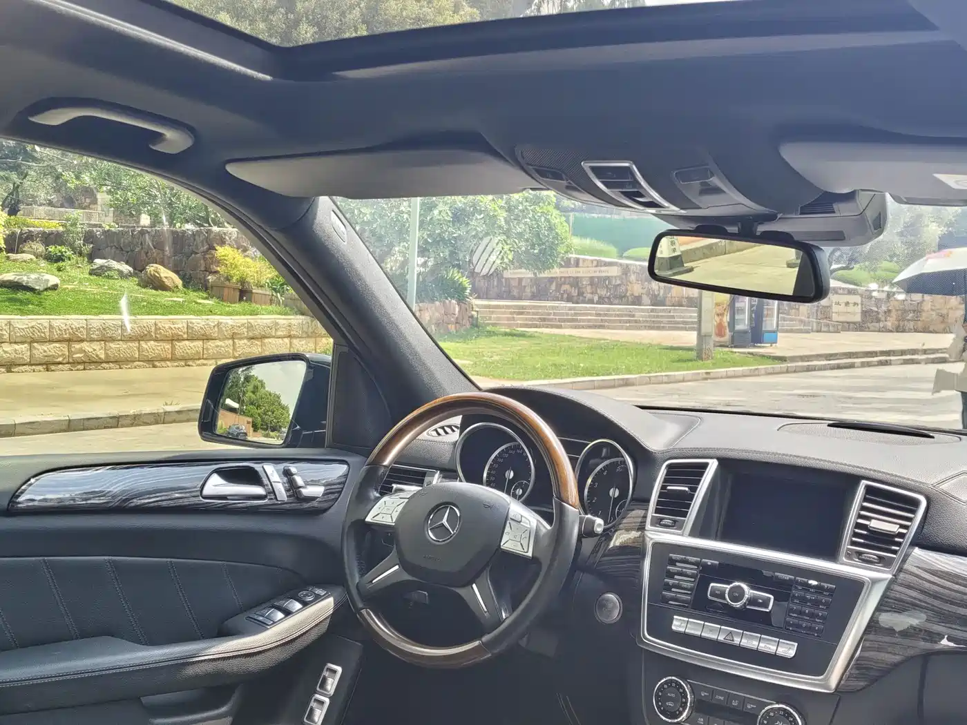 Mercedes-Benz GL-Class 2014 GL 400 4MATIC Luxury фото 19