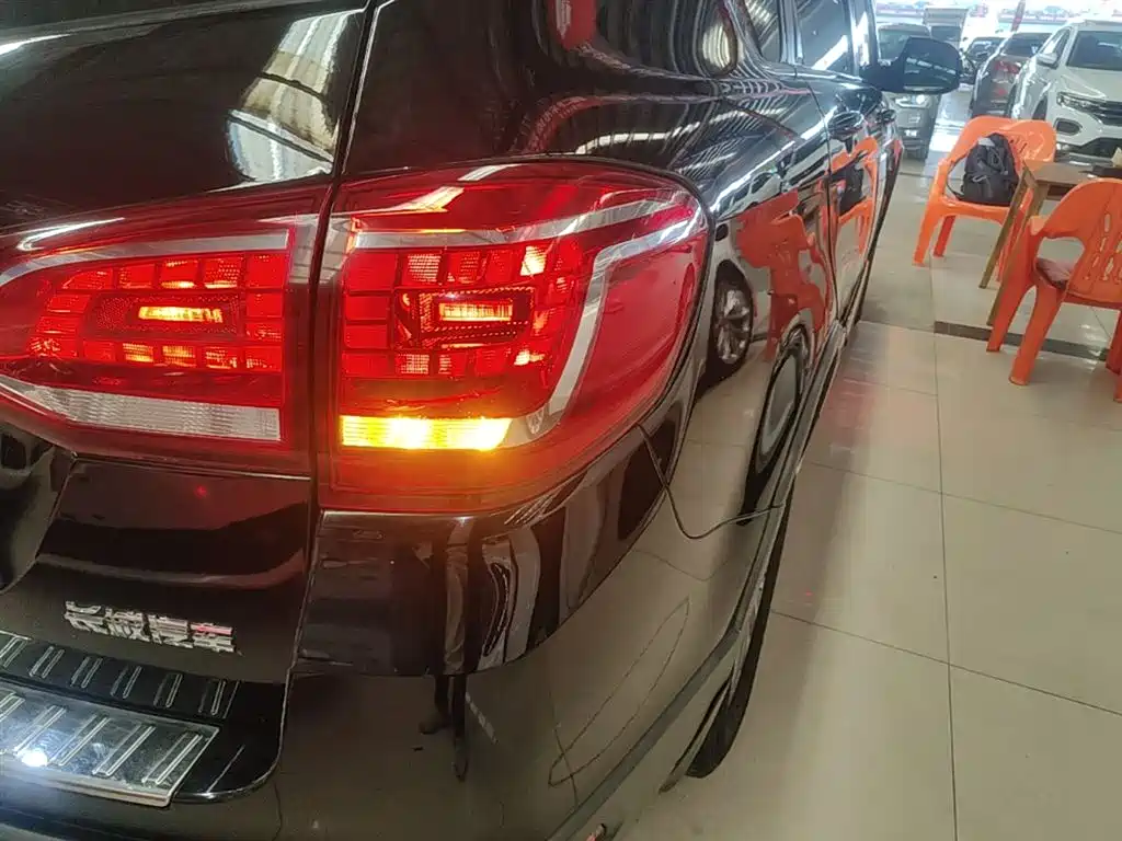 Haval H6 2015 Sport 1.5T Automatic 2WD Luxury фото 24