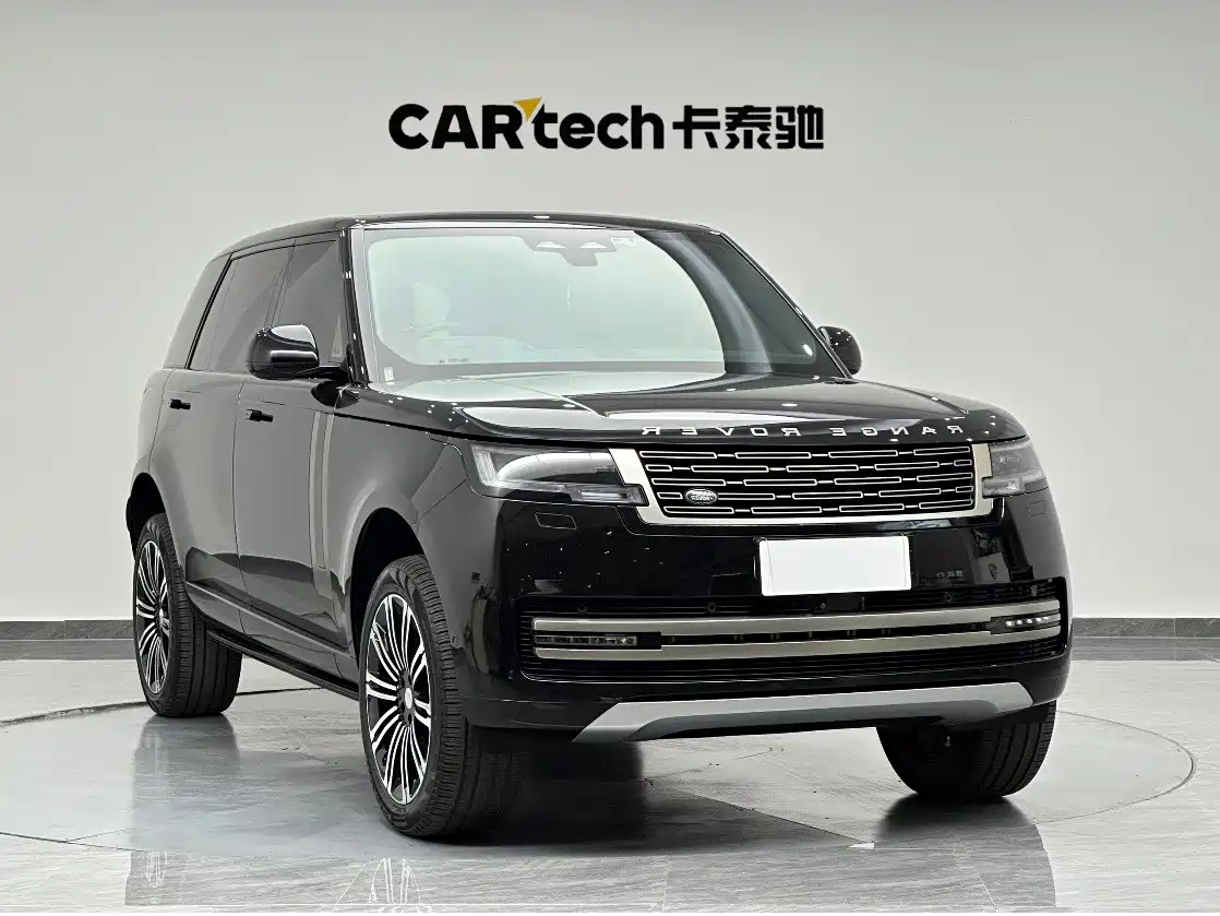 Land Rover Range Rover 2023 3.0 L6 400PS Golden Age Long Wheelbase фото 3