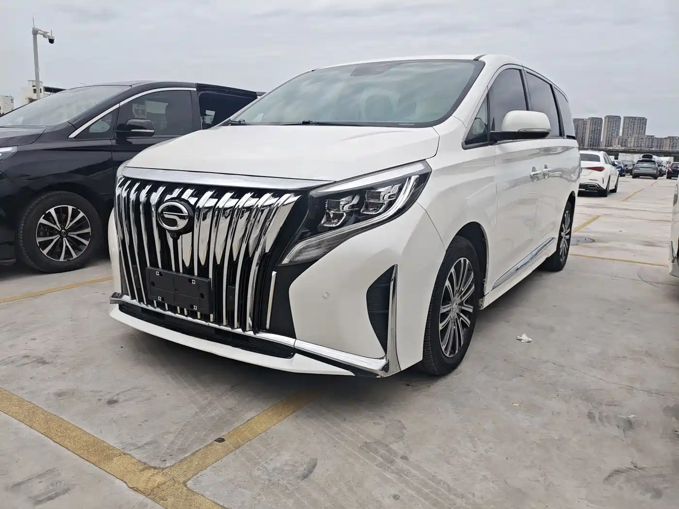 GAC Trumpchi Trumpchi M8 2021 Leading Show Series 390T Prestige Edition