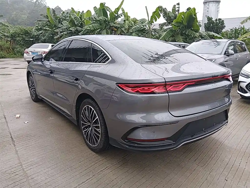 BYD Han 2023 EV Champion Edition 506KM FWD Premium фото 5
