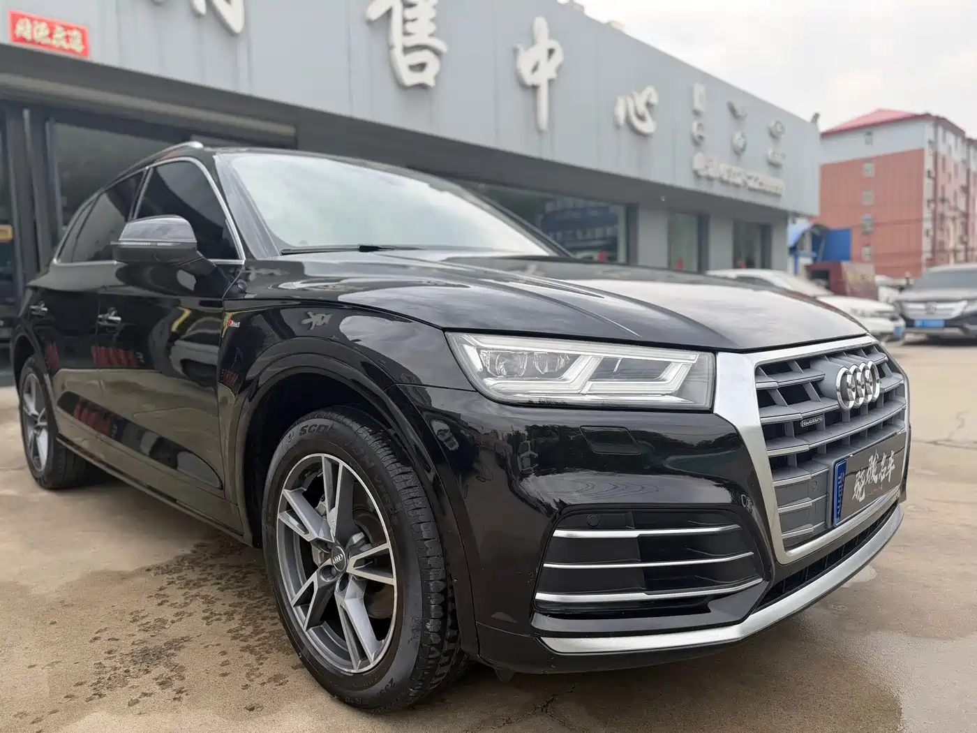 Audi Q5L 2021 40 TFSI Fashion Elegance фото 2