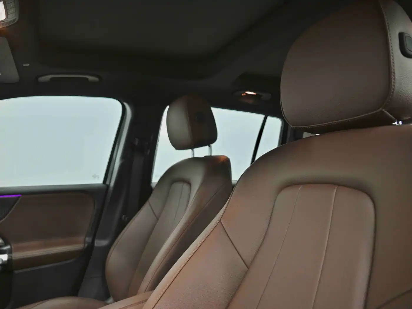 Mercedes-Benz GLB 2024 GLB 220 Fashion фото 28