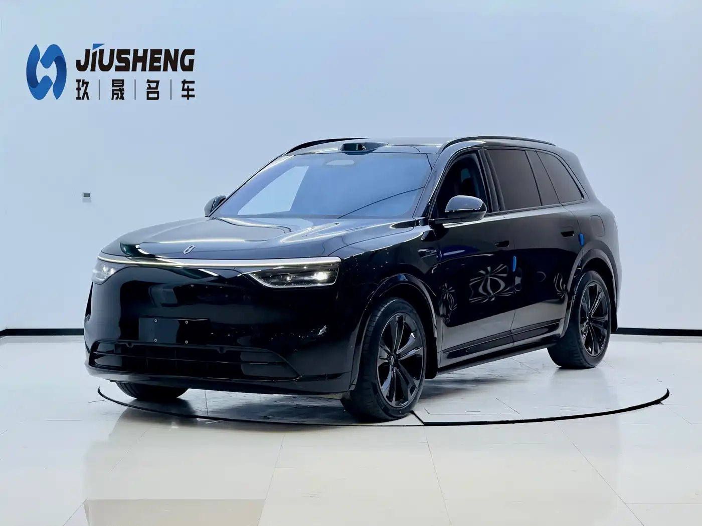 AITO Wenjie AITO M8 2025 Extended Range Ultra 53.4kWh 6-Seater