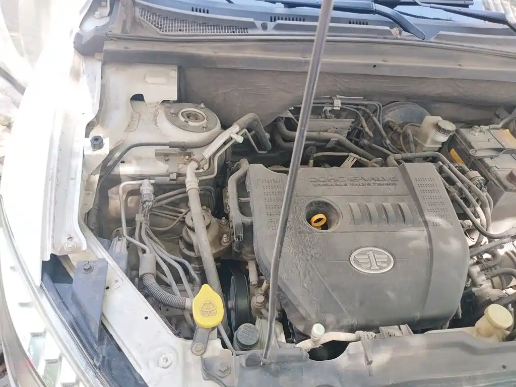 Besturn X80 2015 2015 2.0L Manual Luxury
