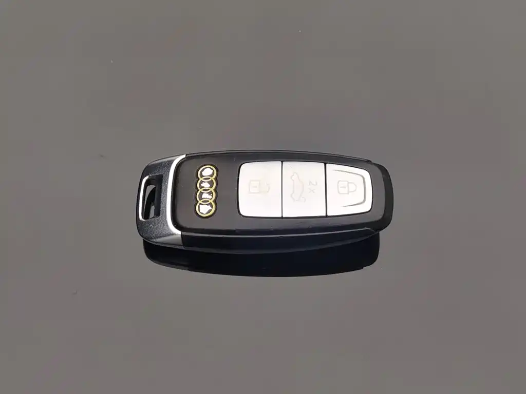 Photo 19 - Audi A6L