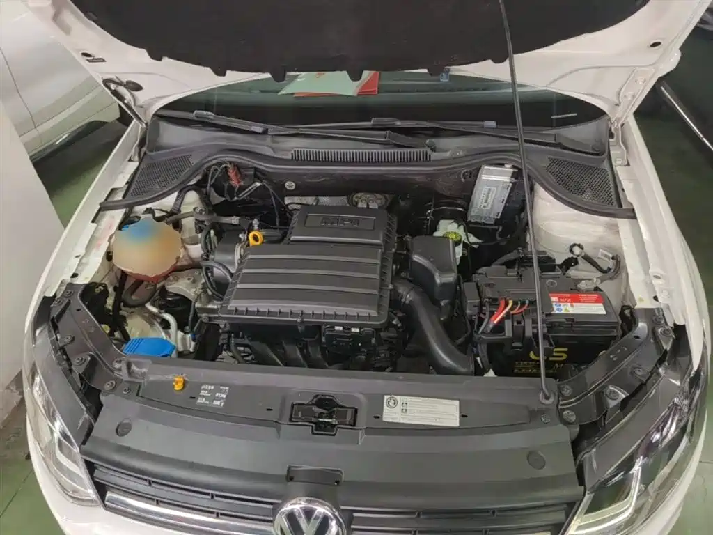 Volkswagen Polo 2016 1.6L Automatic Comfort фото 20