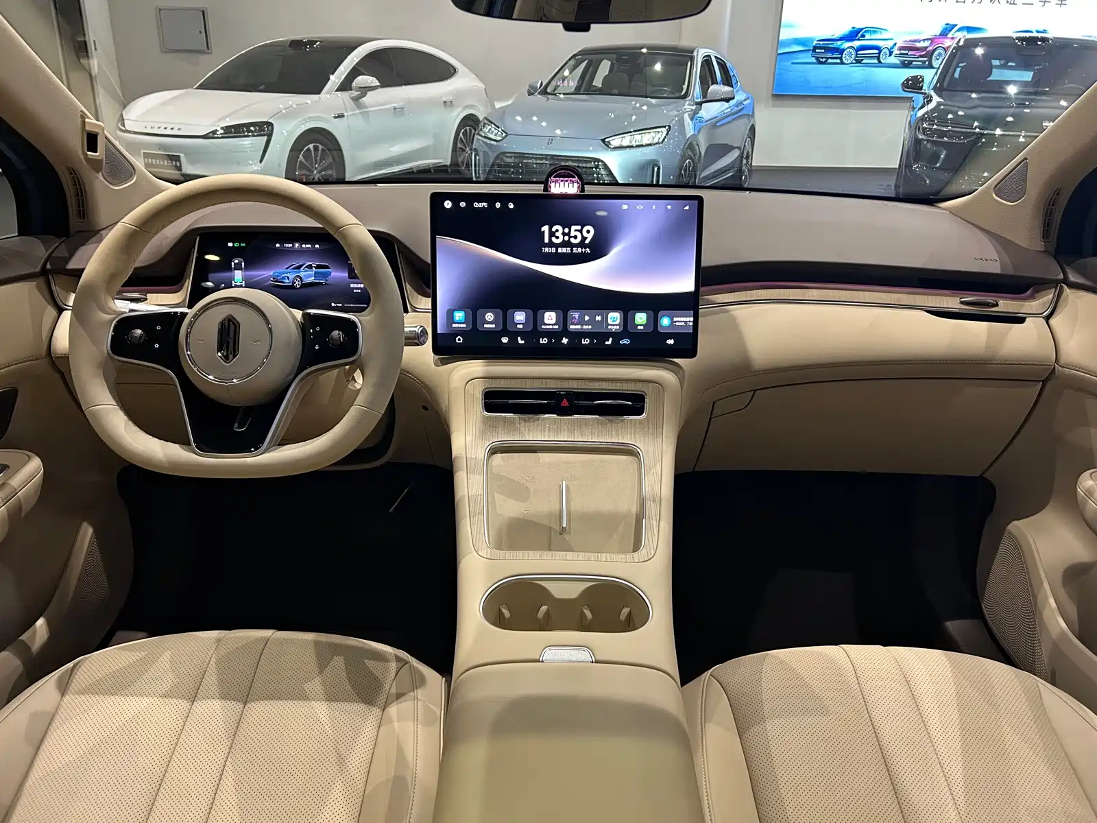 Фото 9 - Shangjie SUV