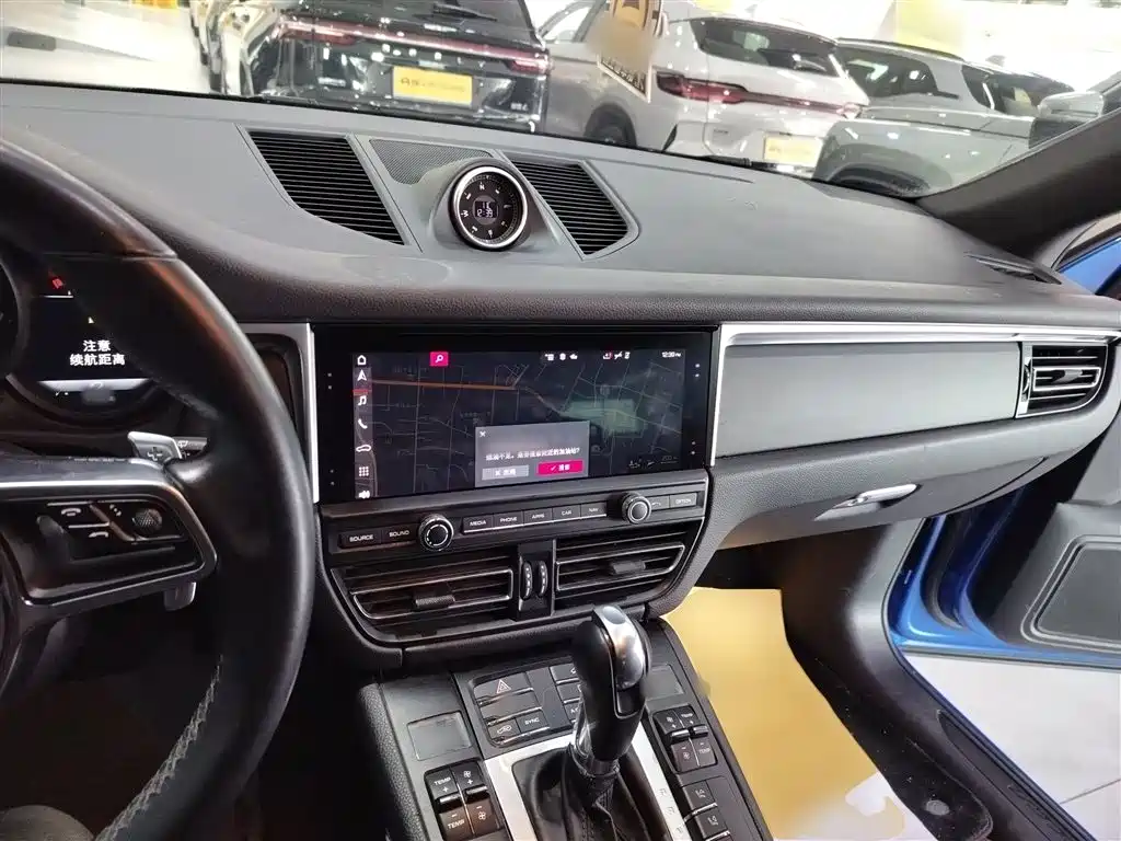 Porsche Macan 2018 Macan 2.0T фото 6