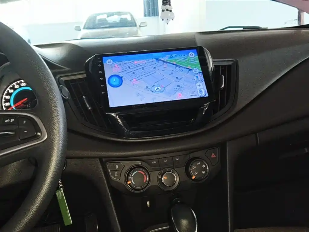 Chevrolet Cavalier 2019 320 Automatic Joy Edition фото 13