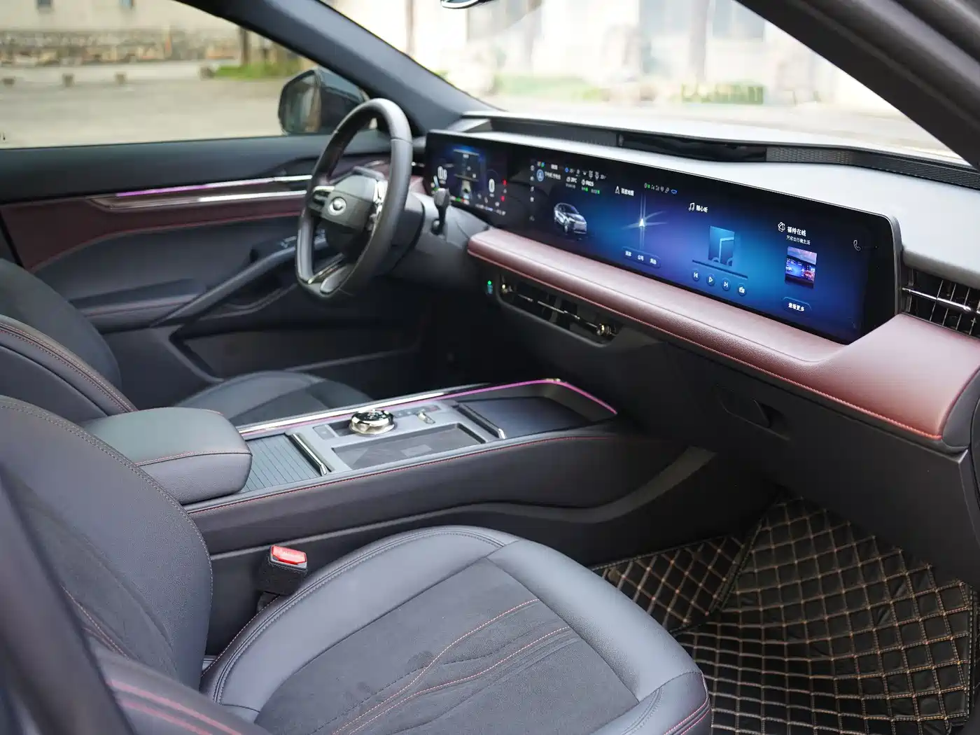 FORD MONDEO