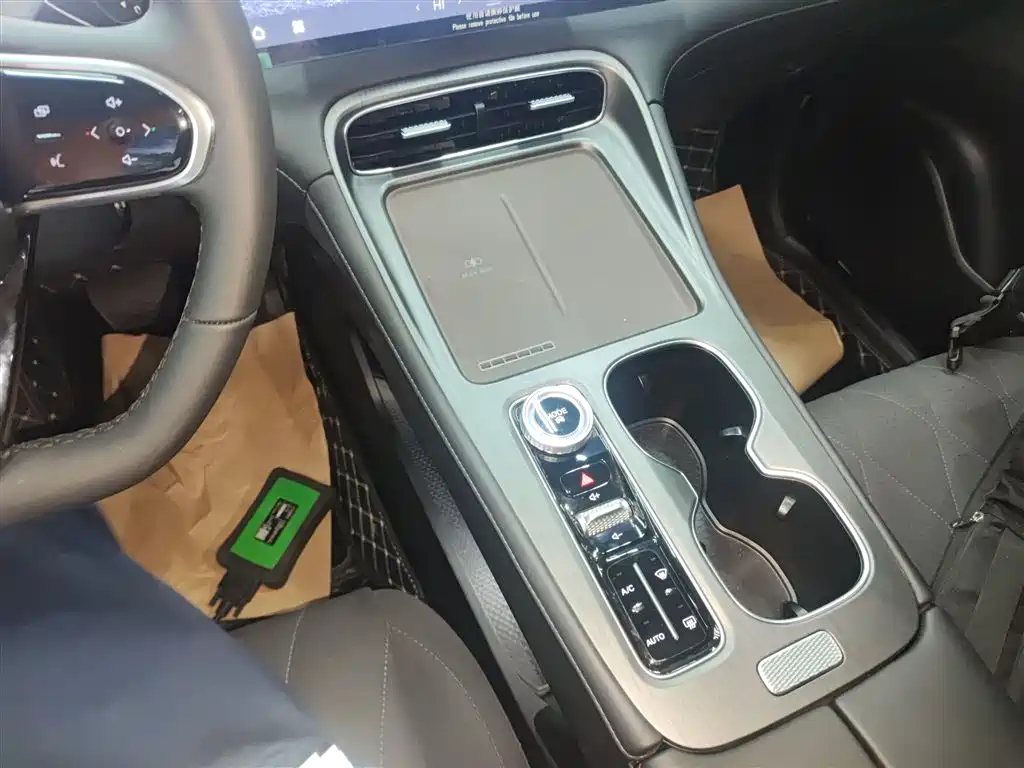 CHERY TIGGO 8 PLUS
