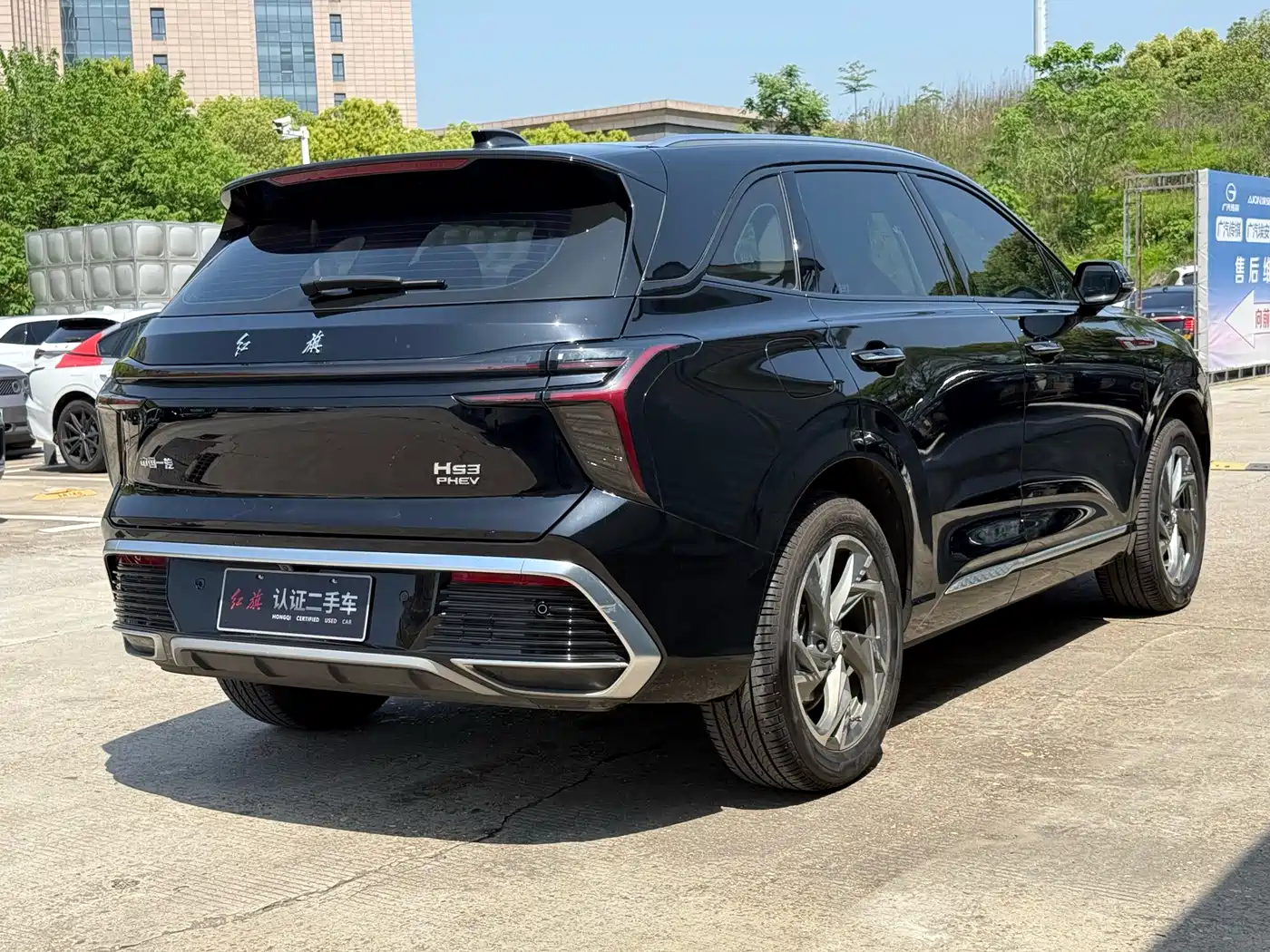 Hongqi HS3 PHEV 2024 PHEV 115km Power Edition фото 4