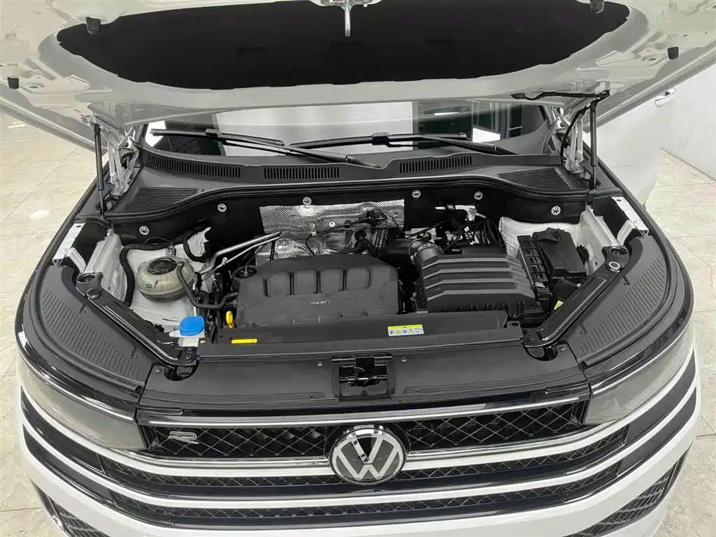 Volkswagen Talagon 2023 380TSI 4WD R-Line Celebration Edition фото 21
