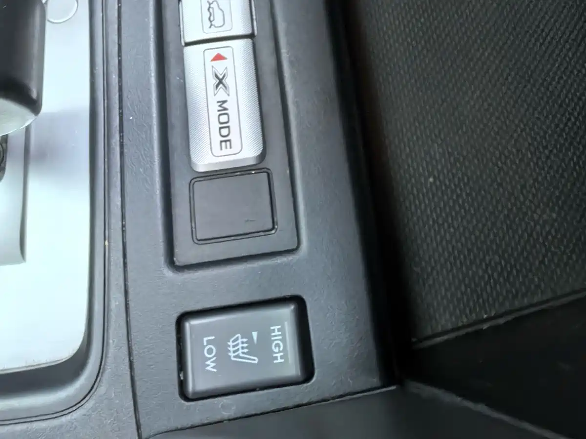 Subaru Forester 2014 2.5i Automatic Elite Edition фото 21