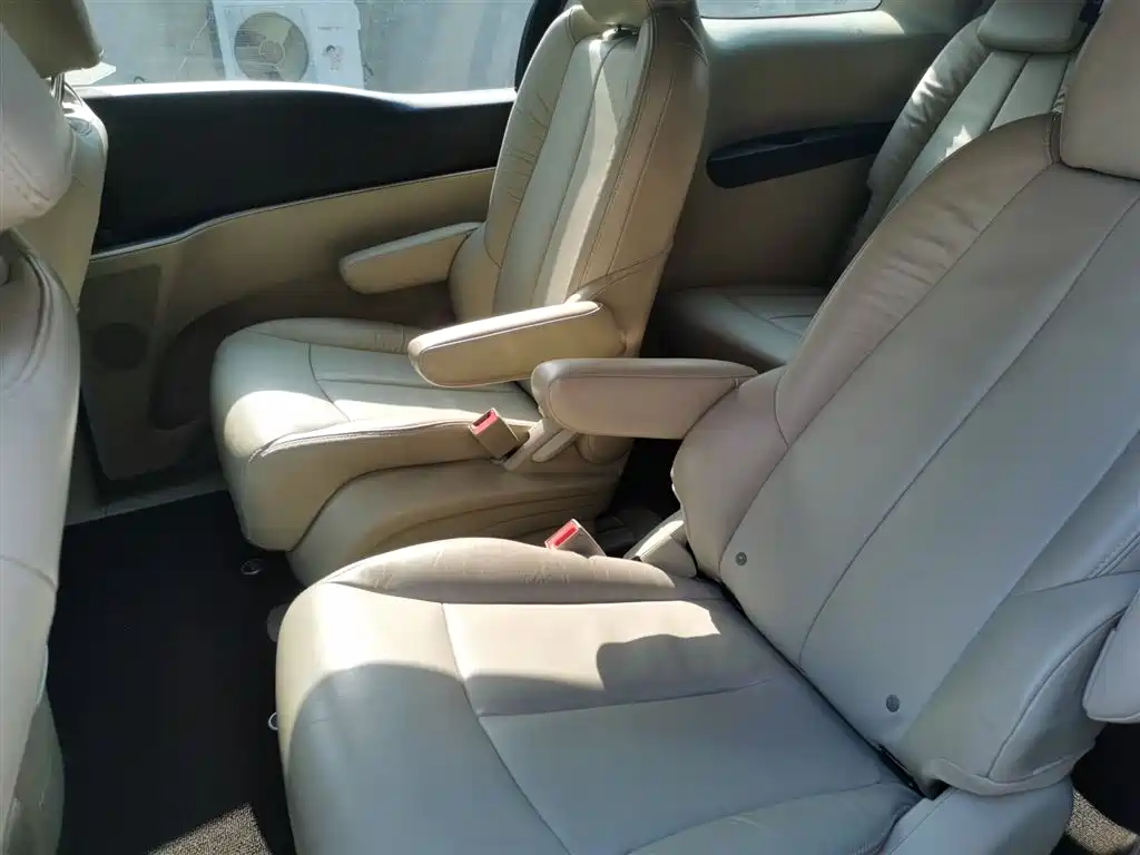 Buick GL8 2017 25S Luxury China V фото 17