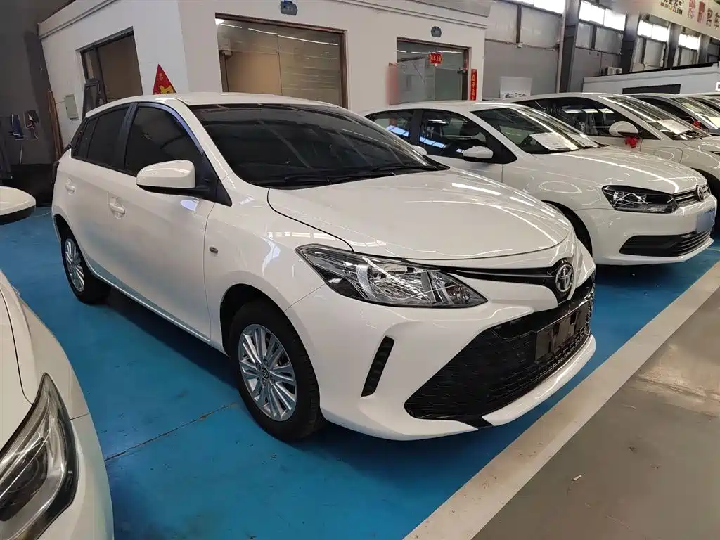 Toyota Vios FS 2019 1.5L CVT Fengchi Edition фото 4