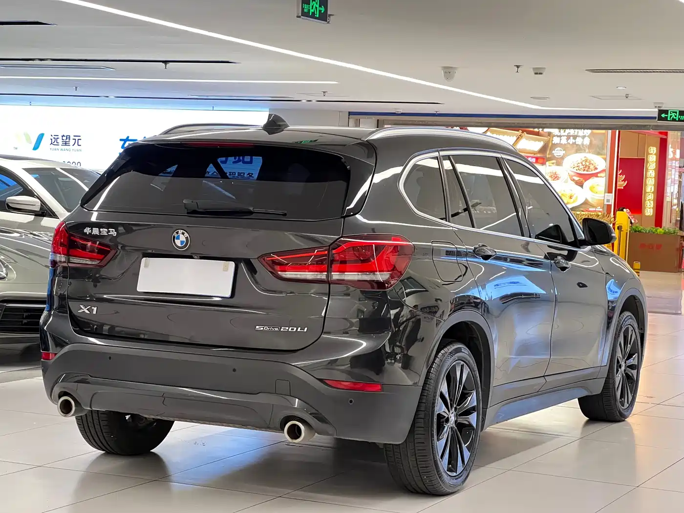 BMW X1 2021 sDrive20Li Fashion фото 4