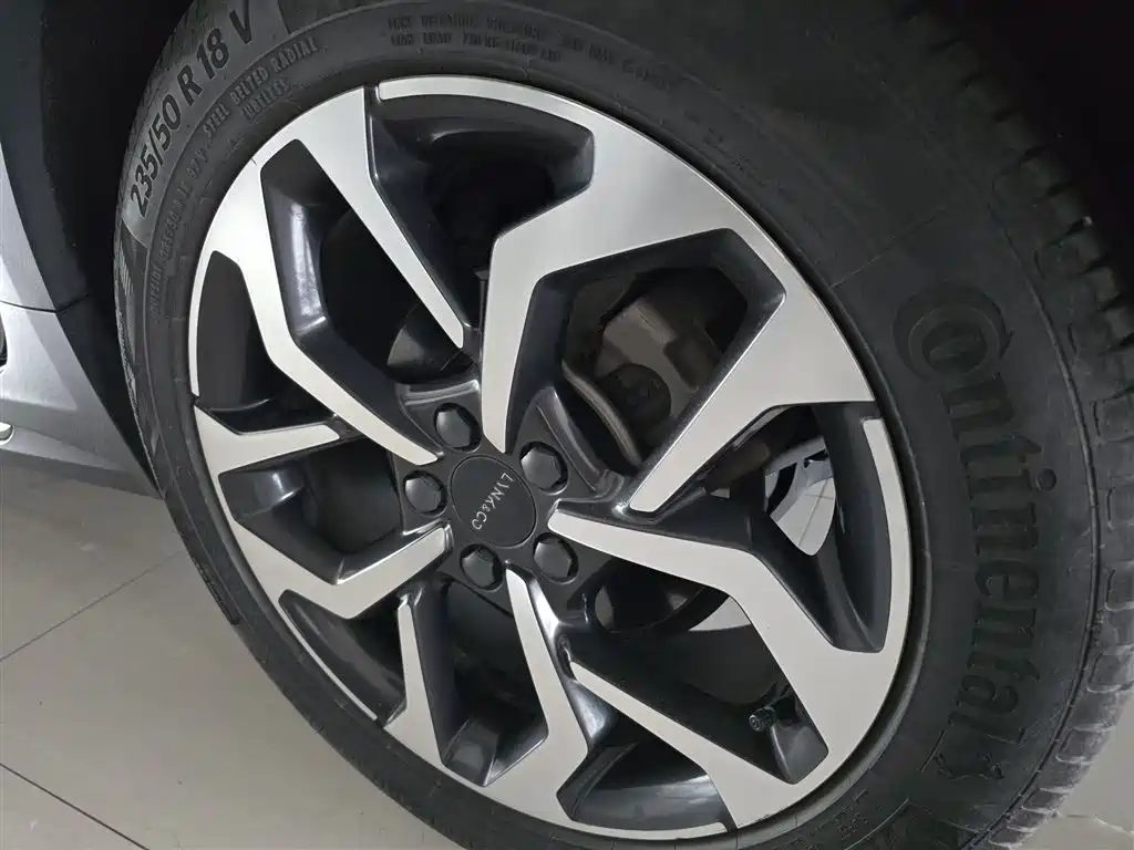 Lynk & Co 02 2019 High Energy Edition 2.0T Automatic 2WD Power Pro China VI фото 5