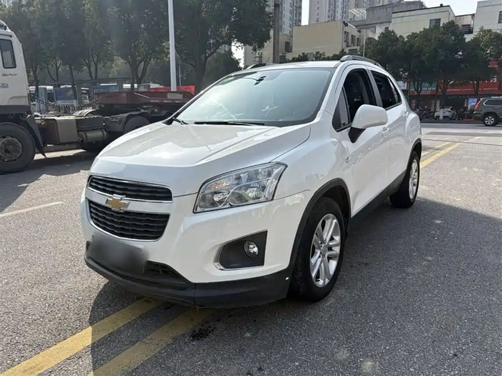 Chevrolet Trax 2016 1.4T Automatic 2WD Comfort Sunroof Edition фото 22