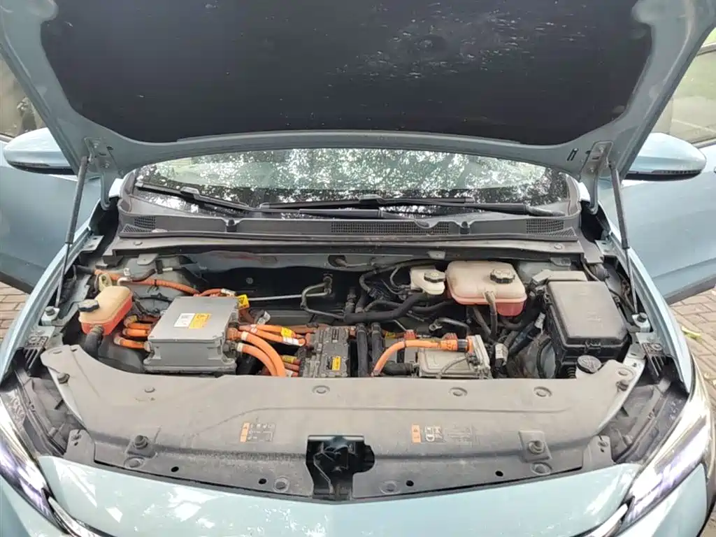 Buick Velite 6 2019 Connected Fashion Edition фото 20
